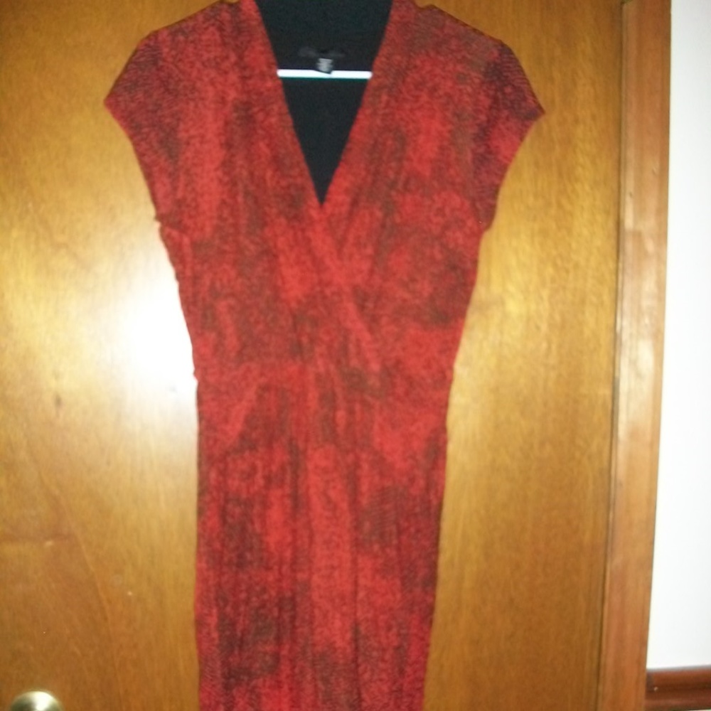 Women's Kenneth cole red printed dress size medium
